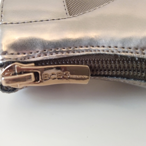 BCBGENERATION Pink Gold Metallic Zip 4" Heel Ankle Boots sz 7.5 M - Picture 10 of 15